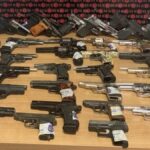 Milletvekilinde 30 polis mudurunde 60 silah var dEuOiEwz